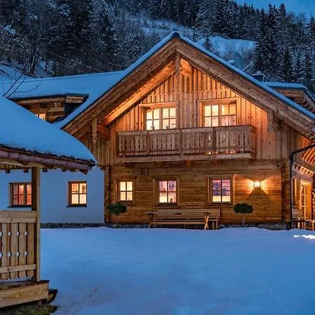 Almchalet Linharterhof * 하우스 임 엔슈탈