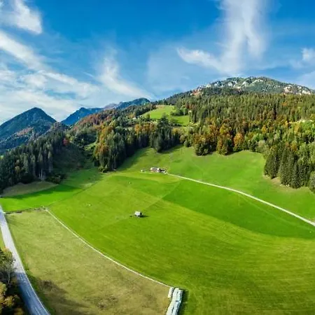 Almchalet Linharterhof