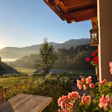 Almchalet Linharterhof 하우스 임 엔슈탈