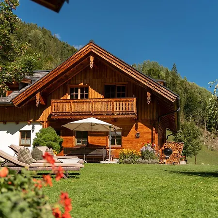 아파트 Almchalet Linharterhof