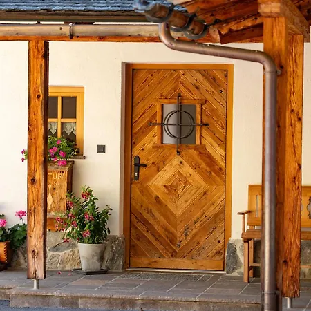 아파트 Almchalet Linharterhof